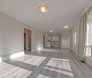 For Lease - 443 Fernleigh Circle, Richmond Hill, Ontario - Photo 2