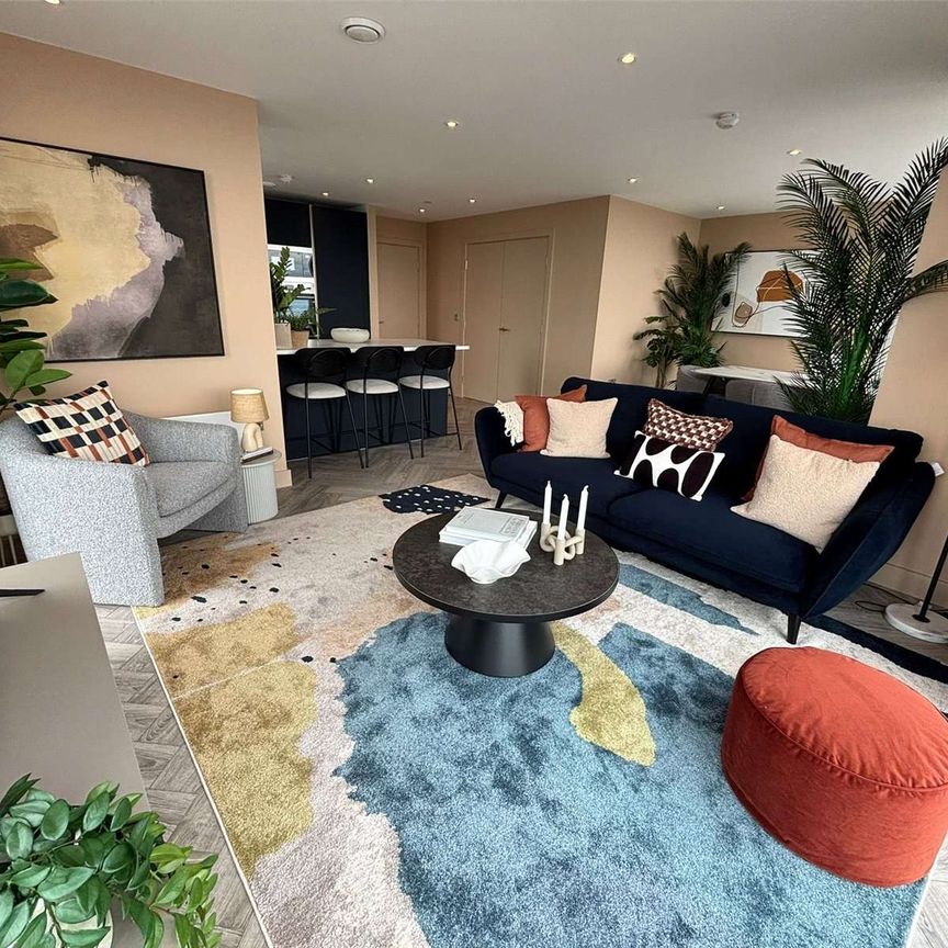 40th Floor Fully Furnished Three Double Bedroom Apartment with unrivalled facilities in the Exclusive Cortland Development, Colliers Yard. AVAILABLE NOW! - Photo 1