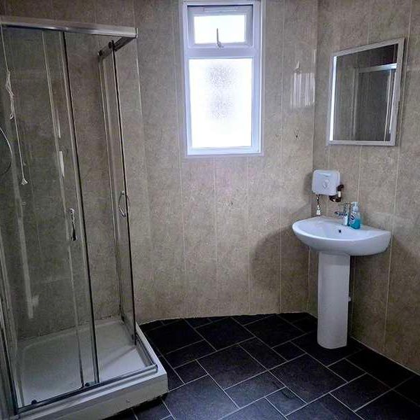 Flat, - Pool Street, Caernarfon, LL55 - Photo 1