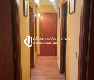 Piso de alquiler en Casco Antiguo - Photo 2