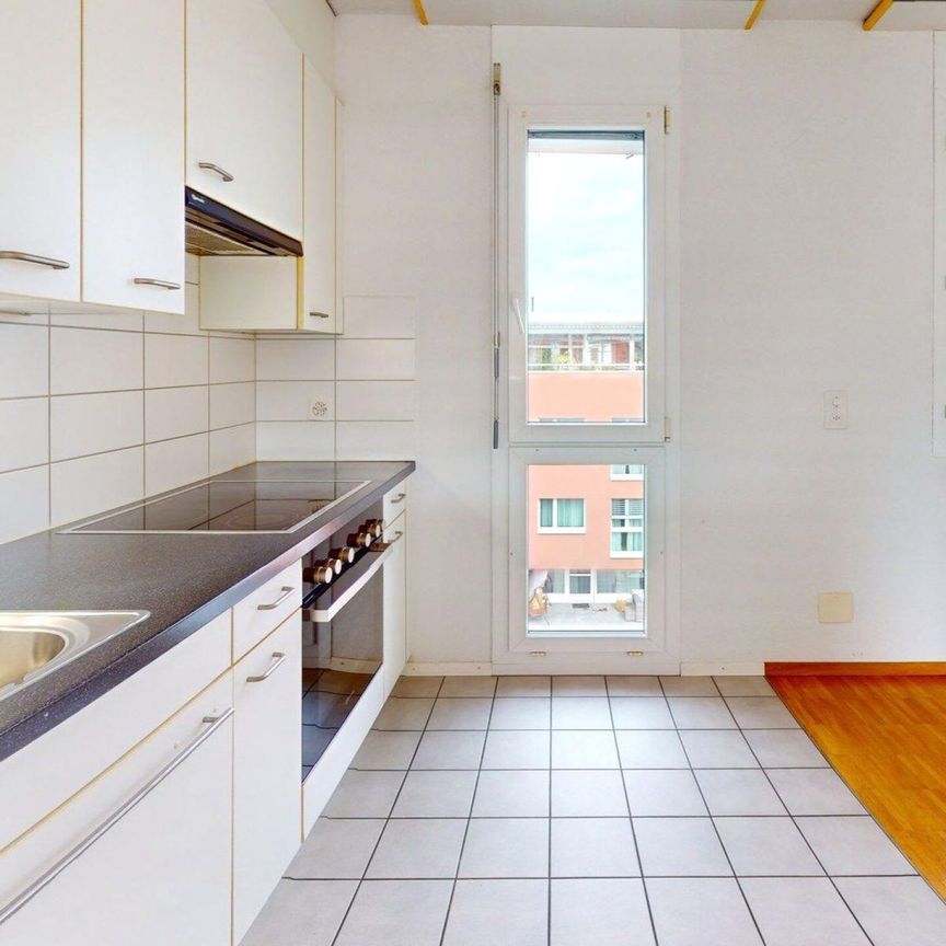 4.5 Zimmer, 90 m², 3. Stock - Photo 1