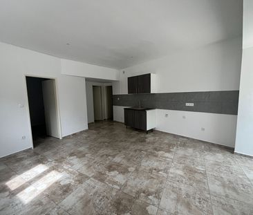 Location Appartement 2 pièces 44m² - Photo 2