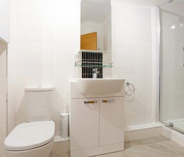 2 bedroom apartment to rent - Photo 6