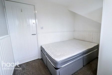 1 bedroom terraced house to rent - Photo 2