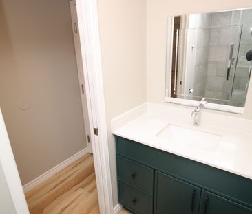 For Lease - 36 Porritt Street Unit# B, Barrie, Ontario - Photo 4