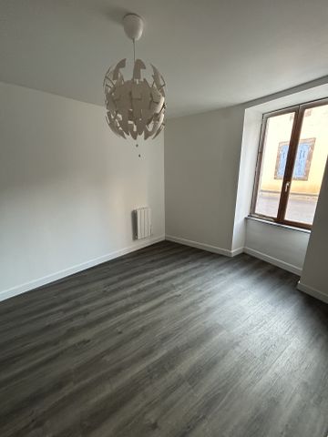 Location Appartement 4 pièces 83m² GERZAT 63360 - Photo 5