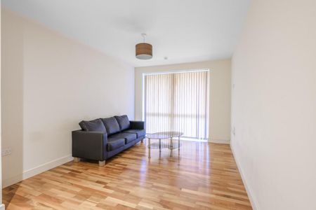 1 bedroom apartment to rent - Photo 2
