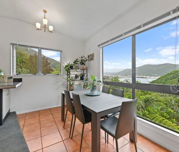 3 Bedroom Home - Waikawa Bay - Photo 5