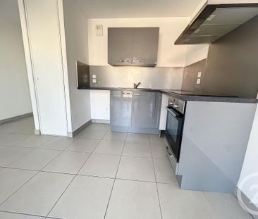 Location Appartement 2 pièces 43m² MELUN 77000 - Photo 4