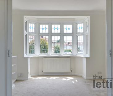 Eastbury Avenue, Enfield, Middlesex, EN1 3NJ - Photo 2