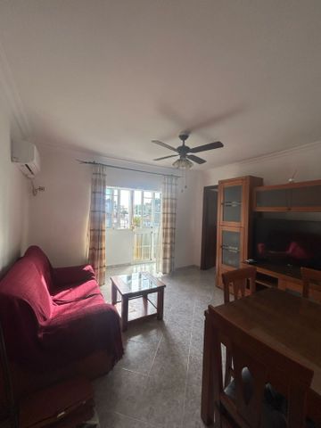 Alquiler de piso en Calle José Ortega Luque, 30 - Photo 5