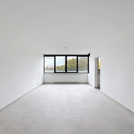 Appartement te huur - Photo 1