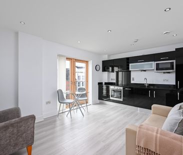 2 bedroom apartment to rent - Photo 3