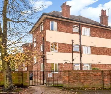 3 Bed Flat, Alexandra Avenue, HA2 - Photo 3