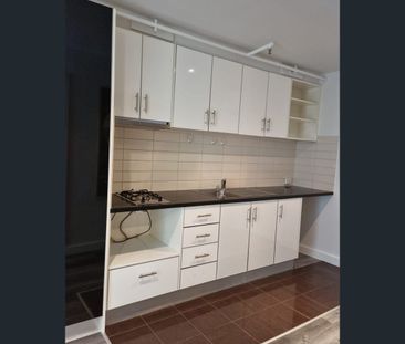 7/5 Archibald Street, Box Hill, Vic 3128 - Photo 4