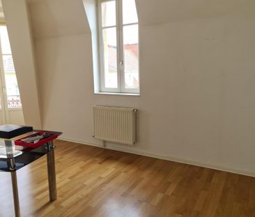 Location Appartement 2 pièces 41m² LE CREUSOT 71200 - Photo 5