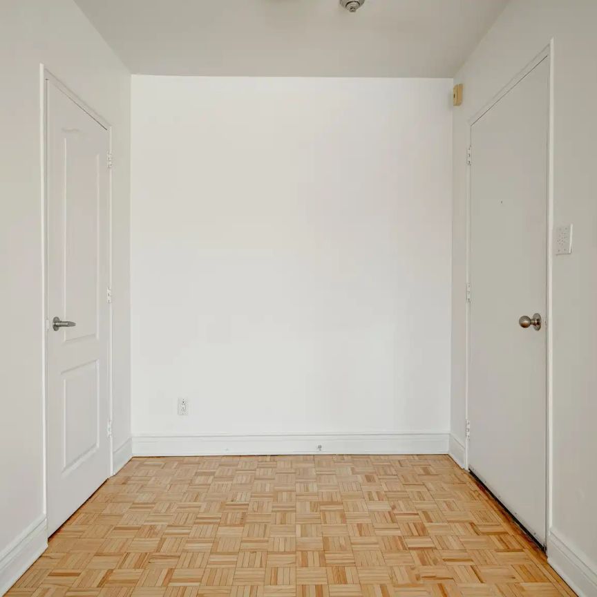 1460 Avenue du Docteur-Penfield — 4½ à louer - Montréal - Photo 1