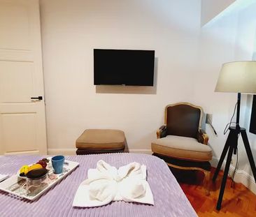 Calle de Carlota O'Neill, Madrid, Community of Madrid 28027 - Photo 5