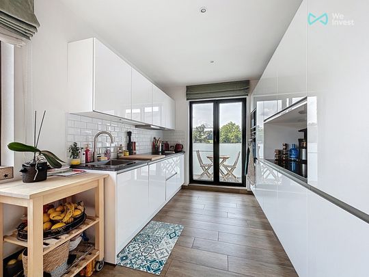 Appartement met drie slaapkamers in Rhode-Saint-Genèse - Photo 1