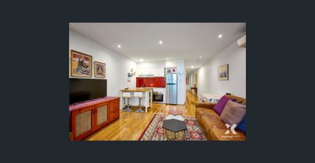 Fully Furnished 2-Bedroom Apartment in South Yarra! - Photo 4