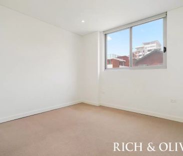 2068/1 - 3 Belmore Street, Burwood - Photo 2