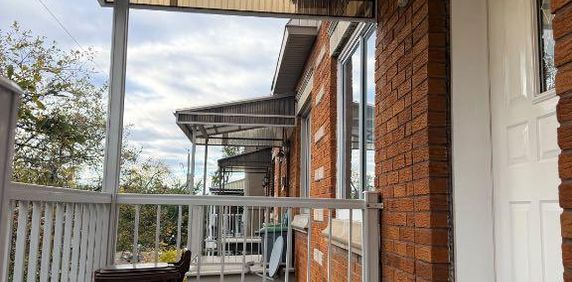 Grand 4 ½, Haut de duplex à Ahuntsic -1750$ / mois - Photo 2