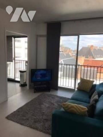 En plein centre ville d'Amiens : appartement au 4ème étage de 46 m² environ à louer avec 1 chamb - Photo 5