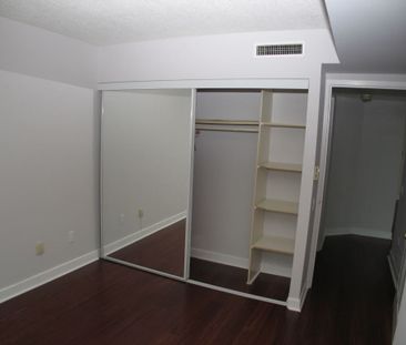 For Lease - 409 Bloor Street Unit# 702, Toronto, Ontario - Photo 3