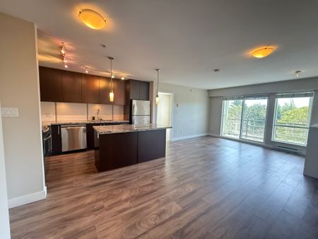 Top Floor Corner Unit – The Point at Morgan Crossing | South Surrey - 2 Bedroom | 2 Bathroom - Photo 3