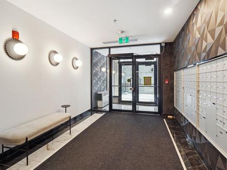 1 Av. Viger O. - Photo 4