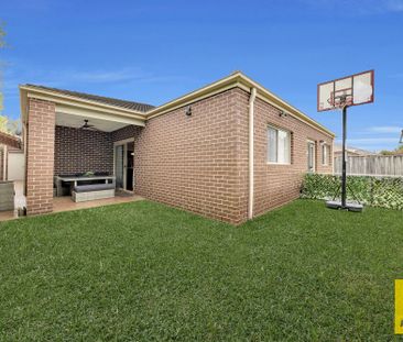 Pristine Family Home with Convenient Access to Williams Landing Sta... - Photo 3