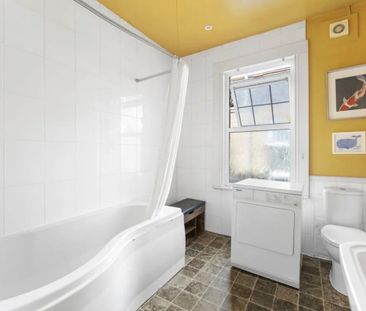 2 Bed Maisonette, Chingford Road, E17 - Photo 5