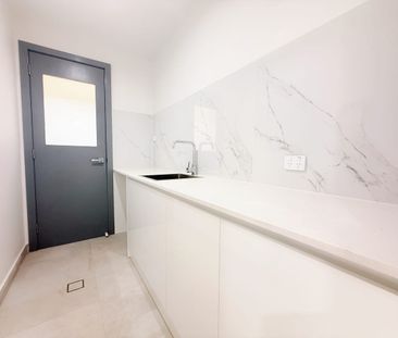 Brand New 5-Bedroom Family Home for Lease Now - Photo 6