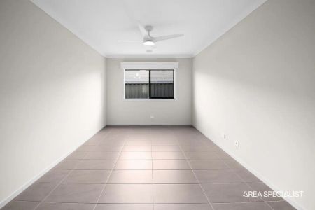 “✨ Modern 4-Bedroom Family Home in a Prime Pakenham Location” - Photo 3