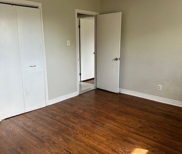 For Lease - 134 Jade Crescent Unit# Main, Brampton, Ontario - Photo 2