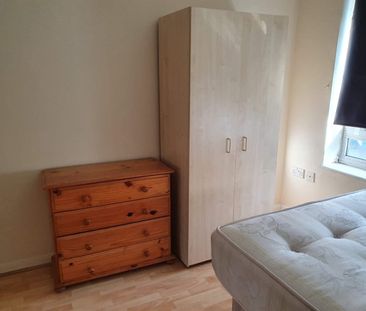 1 Bed Flat, Skipper Court, IG11 - Photo 4