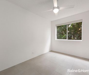 5/60 Warren Street, St Lucia, QLD 4067 - Photo 3