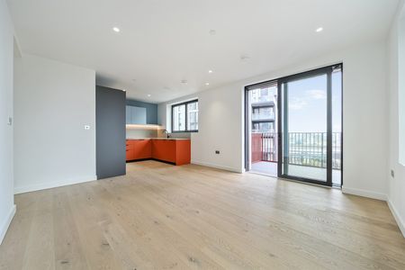 Available from 07/11/2025 - 1 Bed Apartment, Furnished - Photo 2