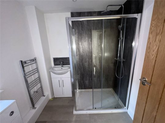 Holborn Place, Bulwell, Nottinghamshire, NG6 - Photo 1