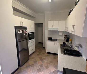 Kogarah - Photo 1