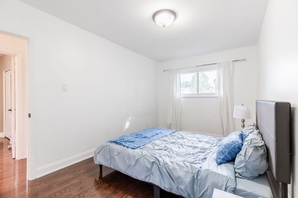 For Lease - 12 Murellen Crescent, Toronto, Ontario - Photo 1