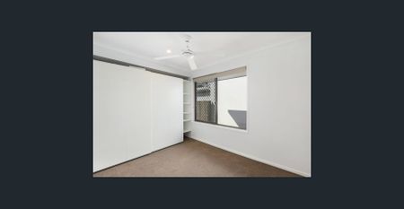 Discover your ideal rental home in charming Palmwoods! - Photo 2