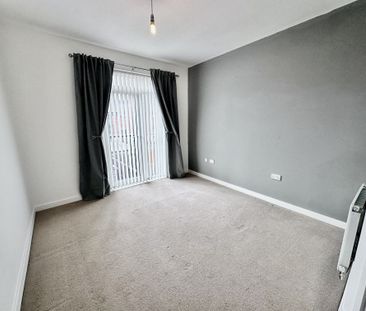 Plantation Close, Doncaster, Bentley - Photo 5