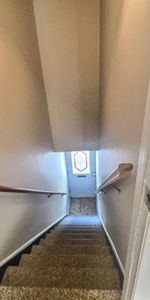 Mercier-Hochelaga beaux 5 1/2 avec électroménagers- 3 chambres à couchers 2e étage - Photo 3