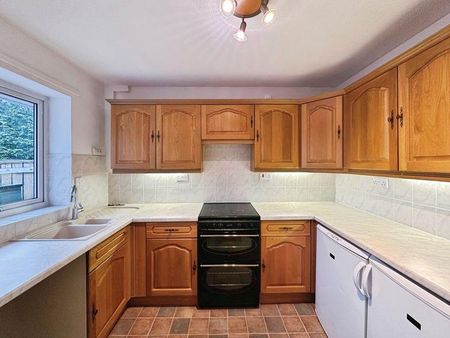 2 bedroom bungalow to rent - Photo 4