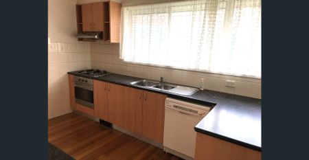 Family Friendly Living! - Photo 4