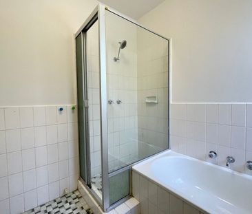 Two bedroom beauty. - Photo 5