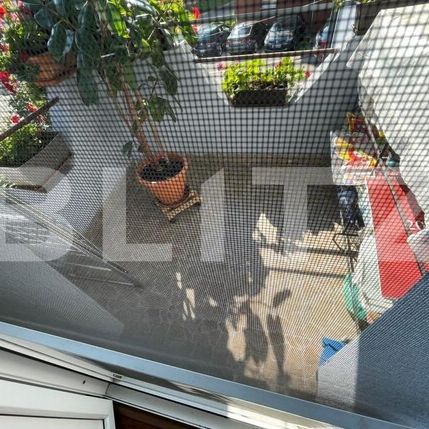 Garsoniera, 35 mp, pat matrimonial, zona UMF - Photo 1