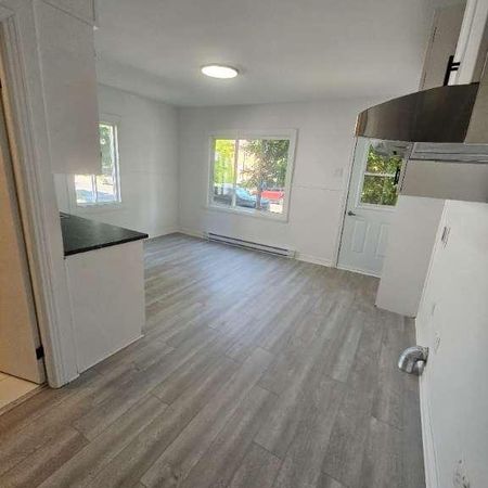 4 1/2 a joliette - Photo 4