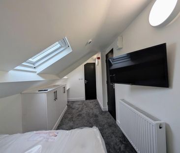 6 bedroom maisonette to rent - Photo 4